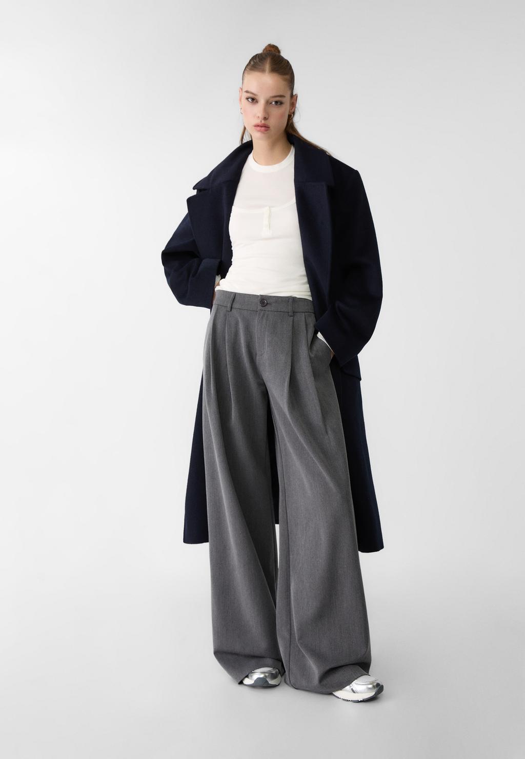 Wide leg smart trousers with darts