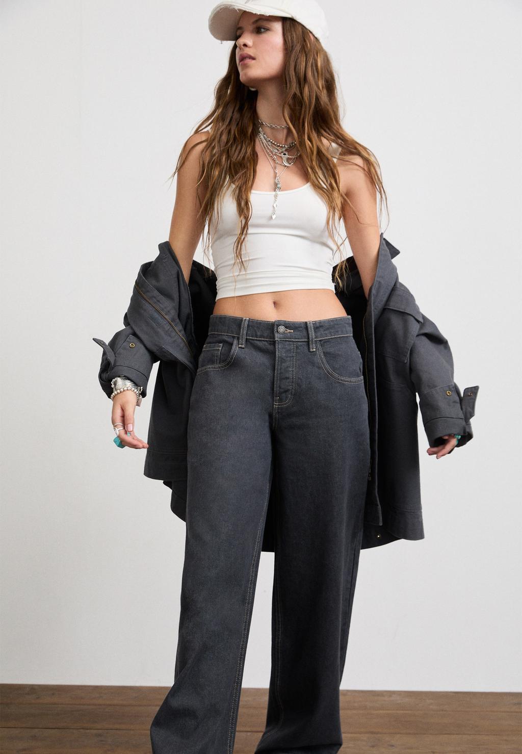 Loose baggy jeans