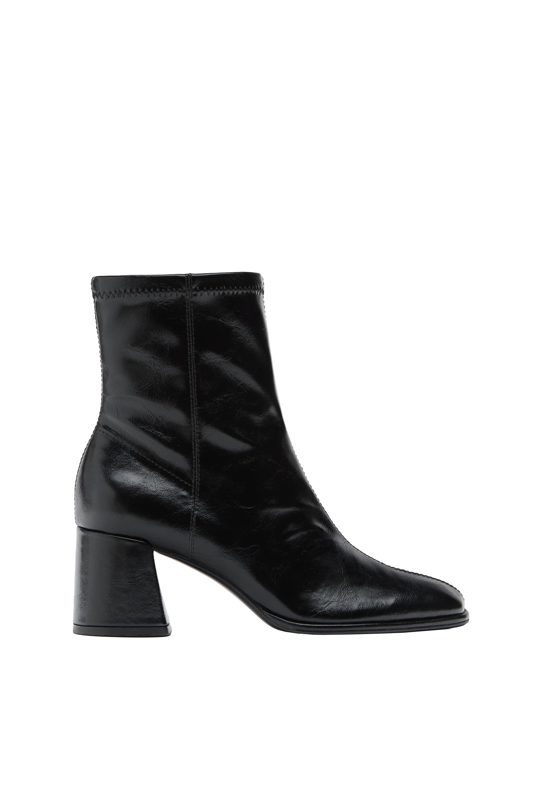 WIDE FIT. Basic mid-heel ankle boots — BLACK 