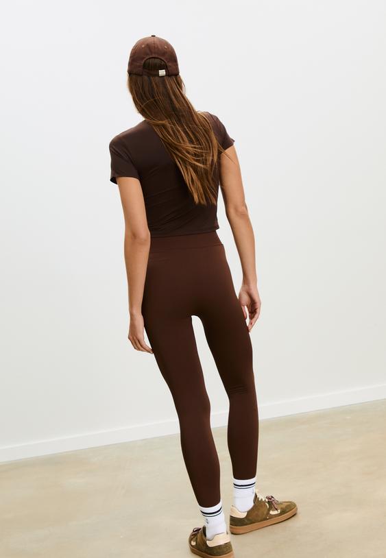 leggings high rise efecto lavado