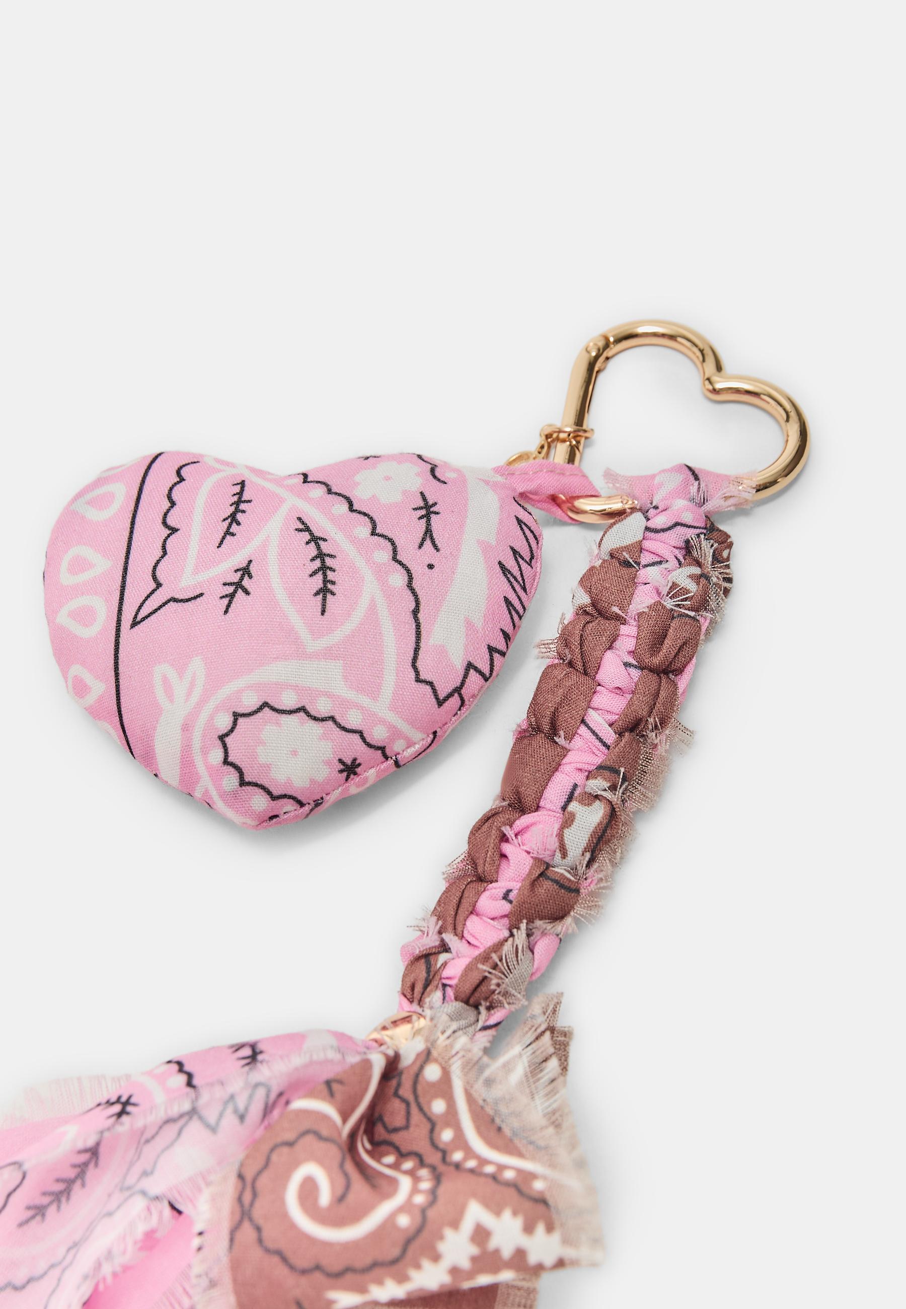 Bandana heart pendant key ring — Pastel pink