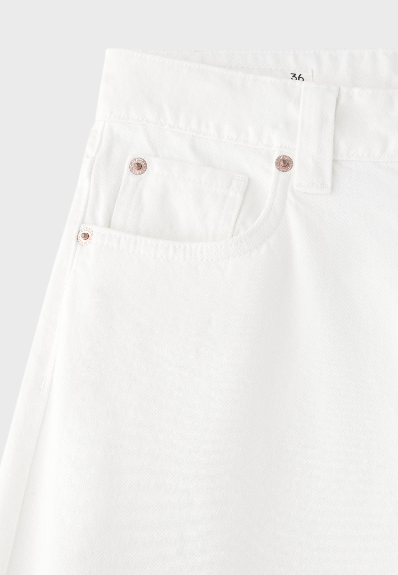 D80 Barrel fit jeans — Vanilla