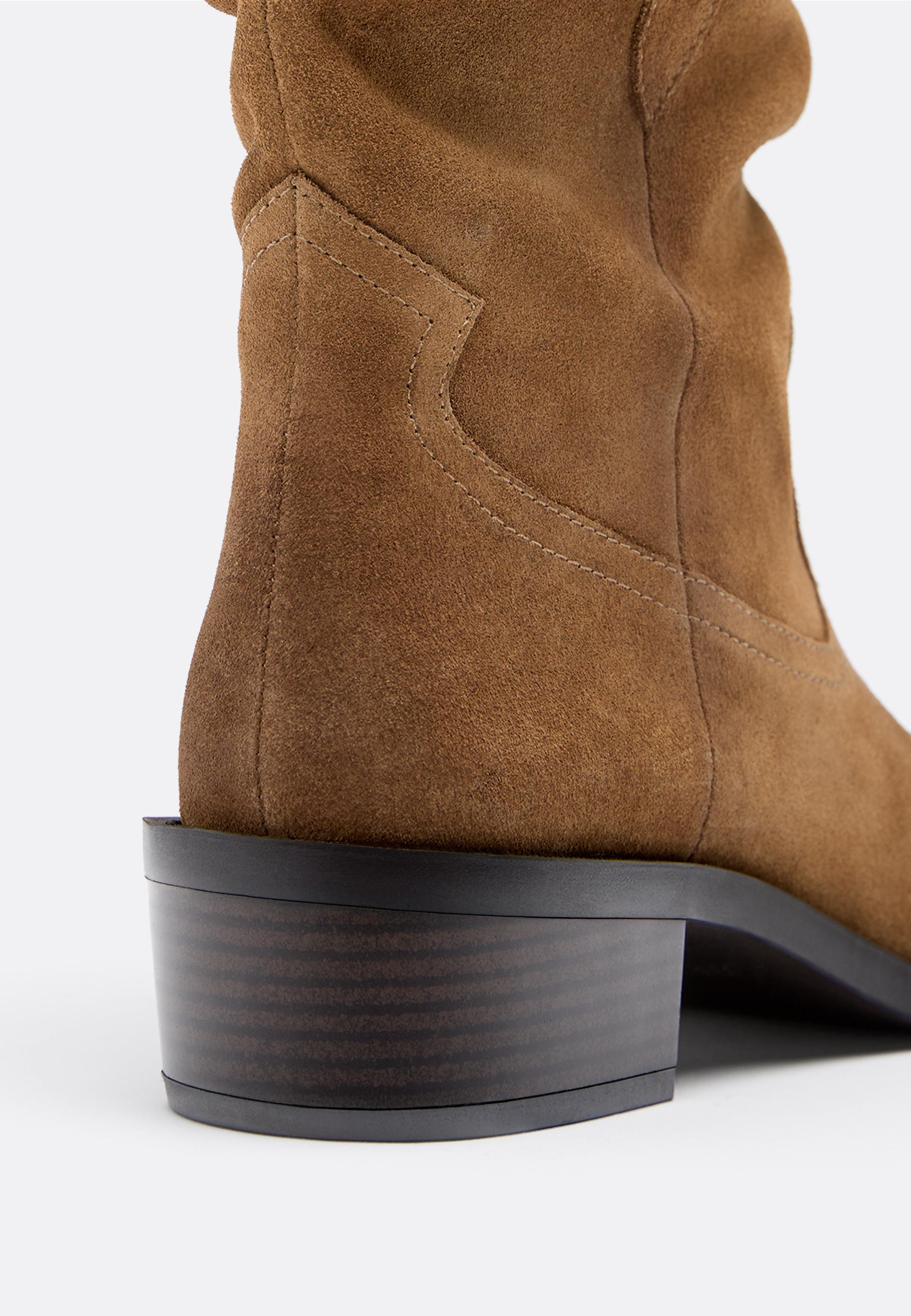 Slouchy cowboy leather ankle boots — BEIGE