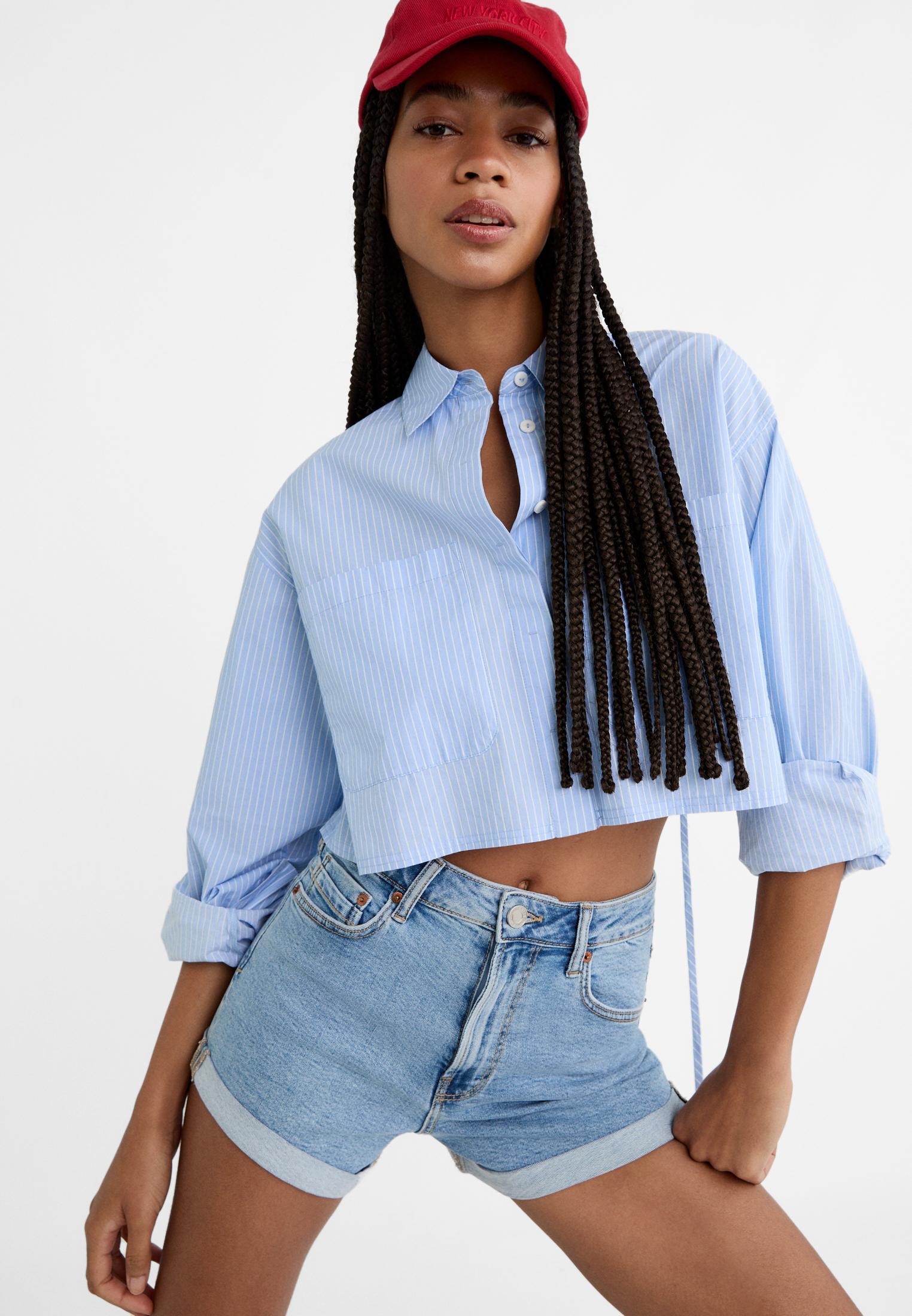 Slim fit mom shorts — LIGHT BLEACH