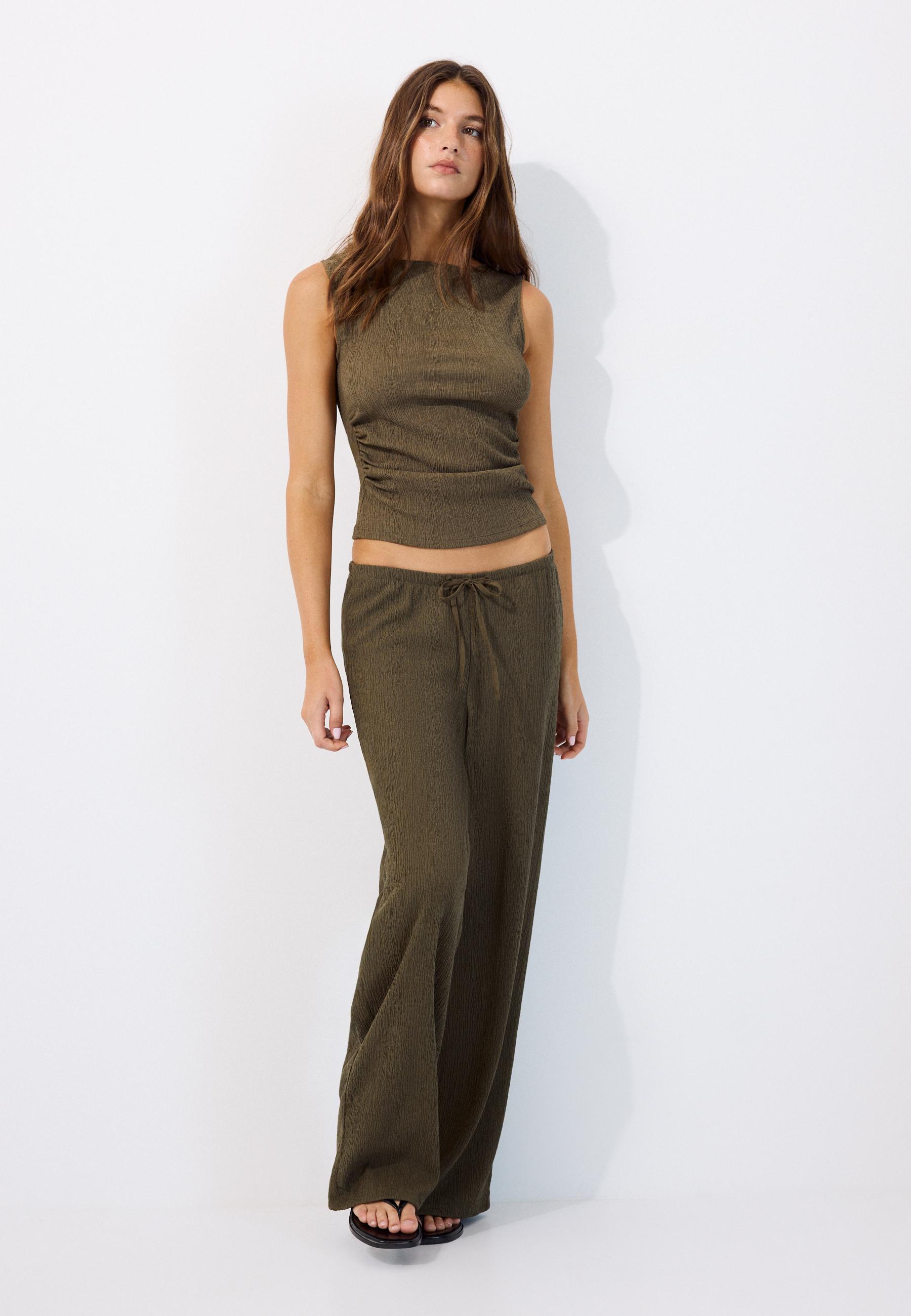 Straight-leg creased-effect trousers — Khaki