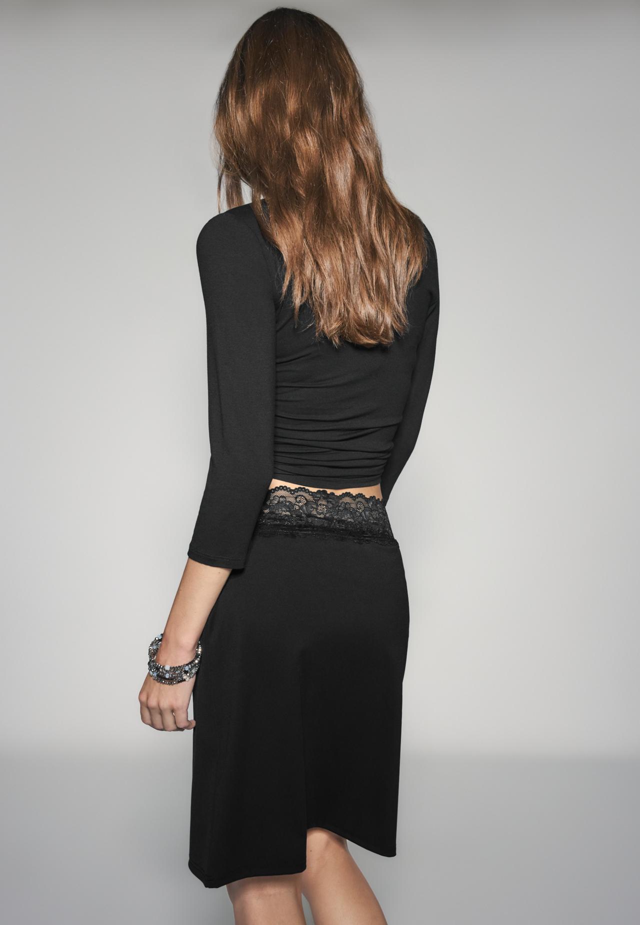 Midi skirt with lace waistband — Black