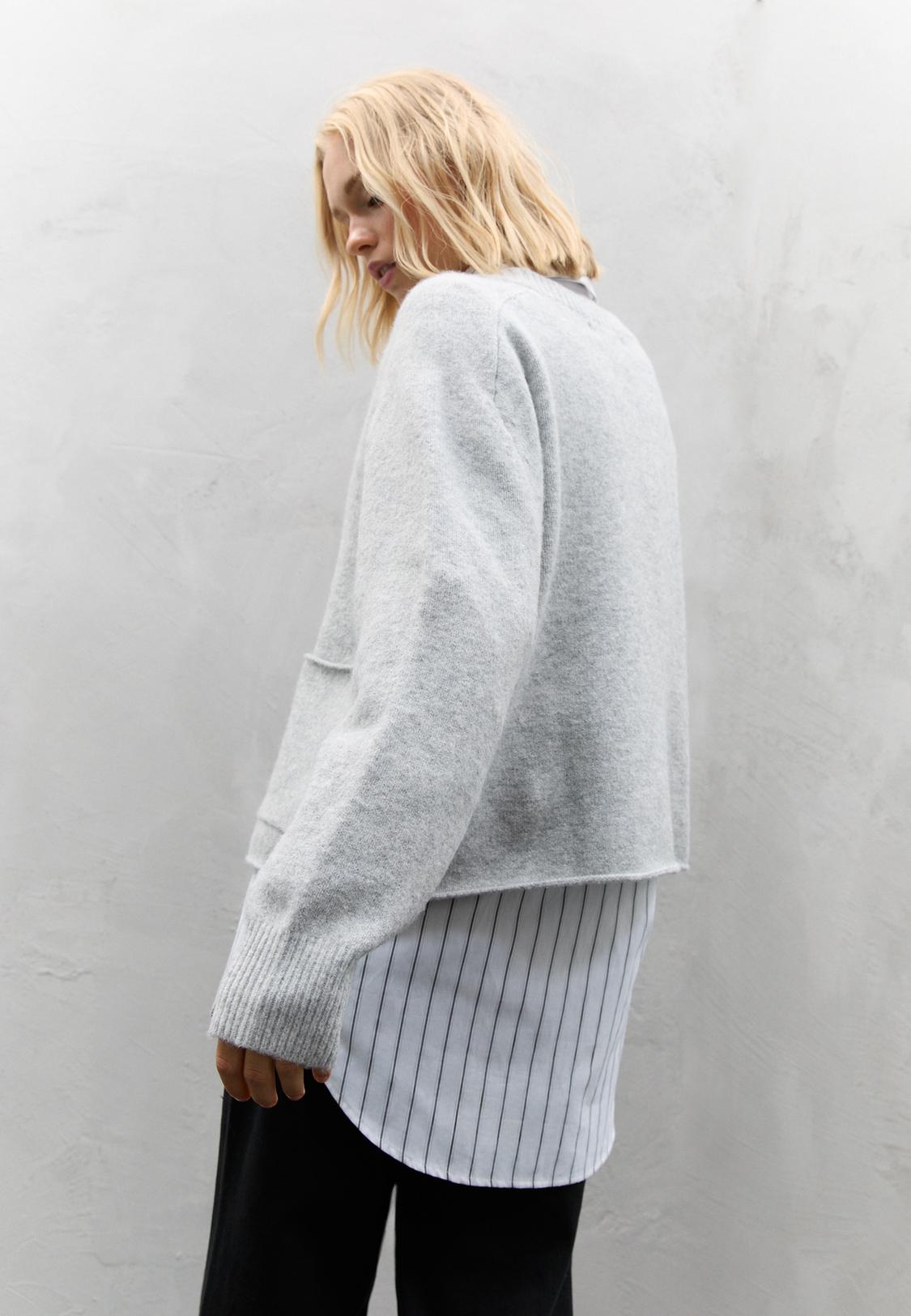 Қара жігіттермен ақ түсті топ Қара жігіттермен ақ түсті топ