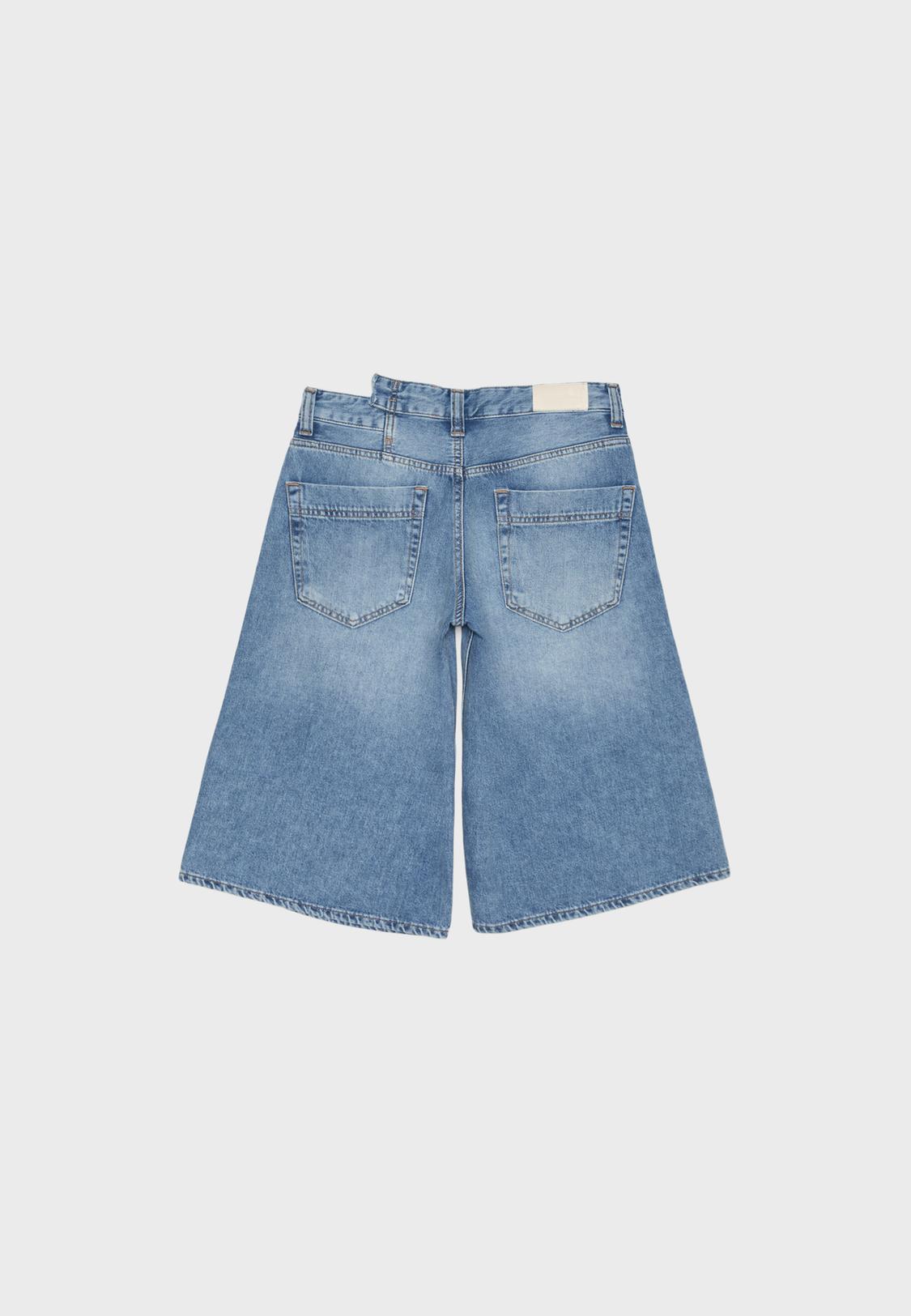 Bermudas cintura cruzada