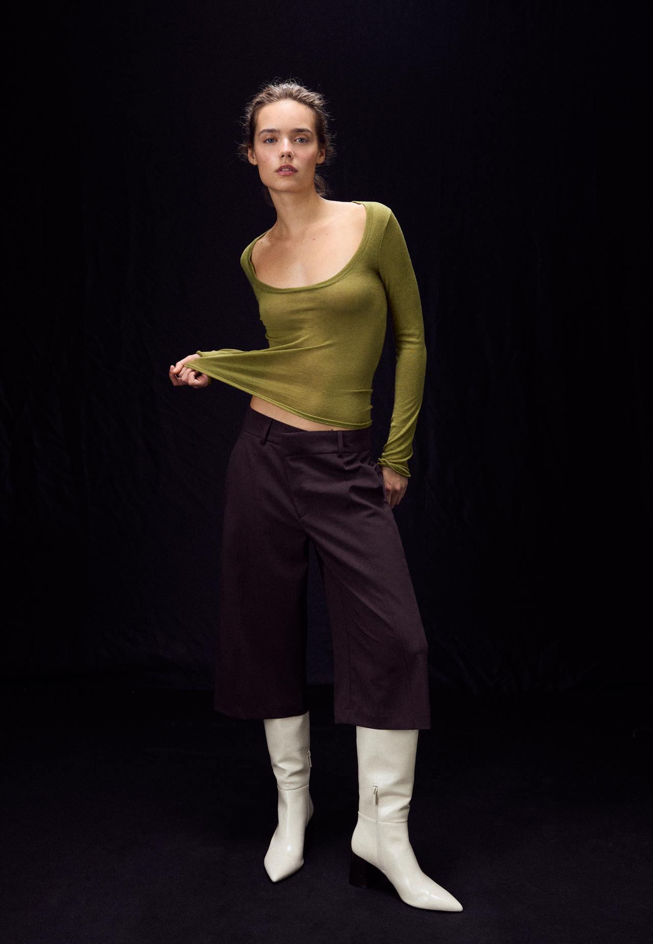 Basic wool and silk round neck jumper — Olive green