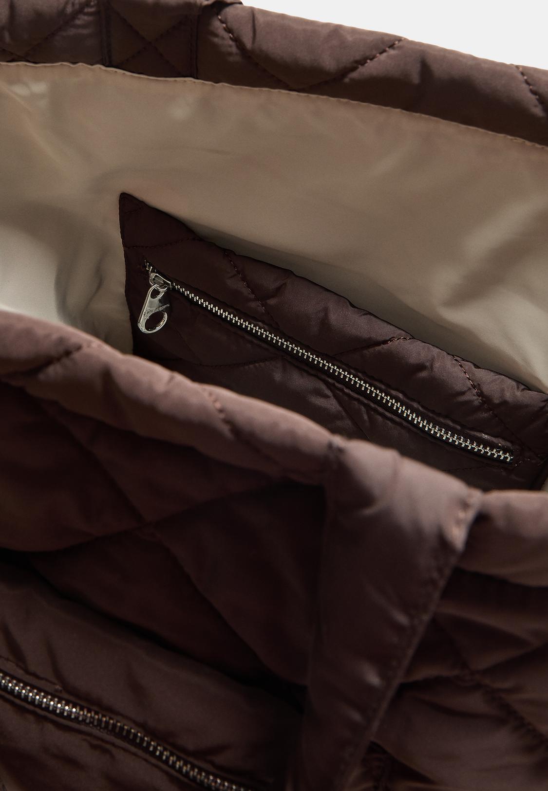 Bolso shopper acolchado reversible Stradivarius España