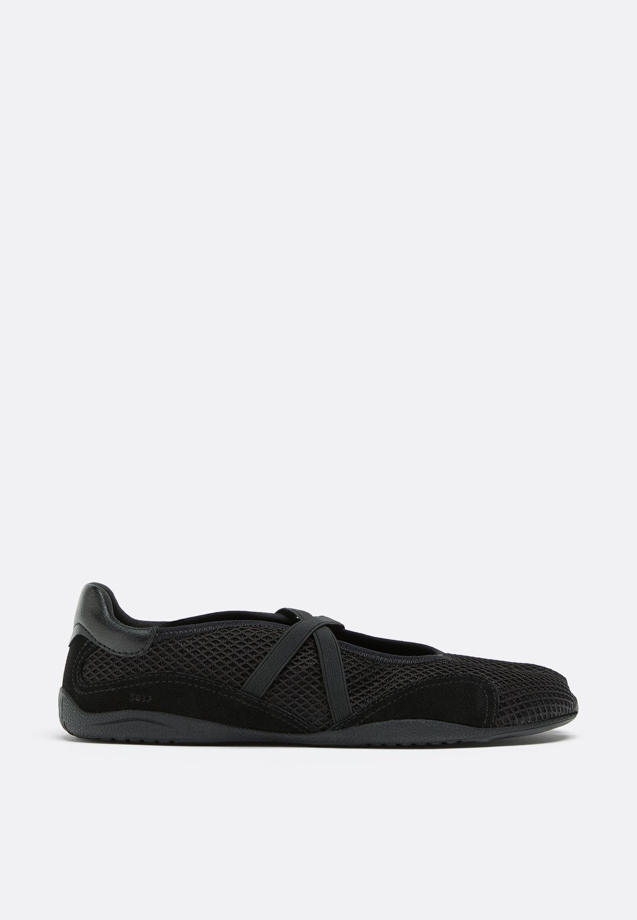 S032 split toecap ballerina trainers — BLACK 