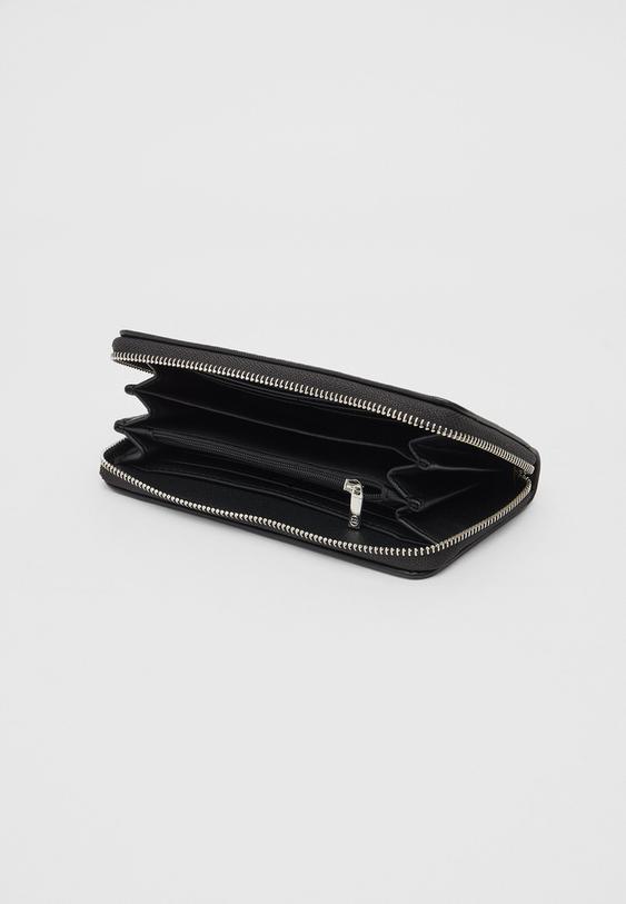 Stradivarius Basic Wallet With Zip Black Os