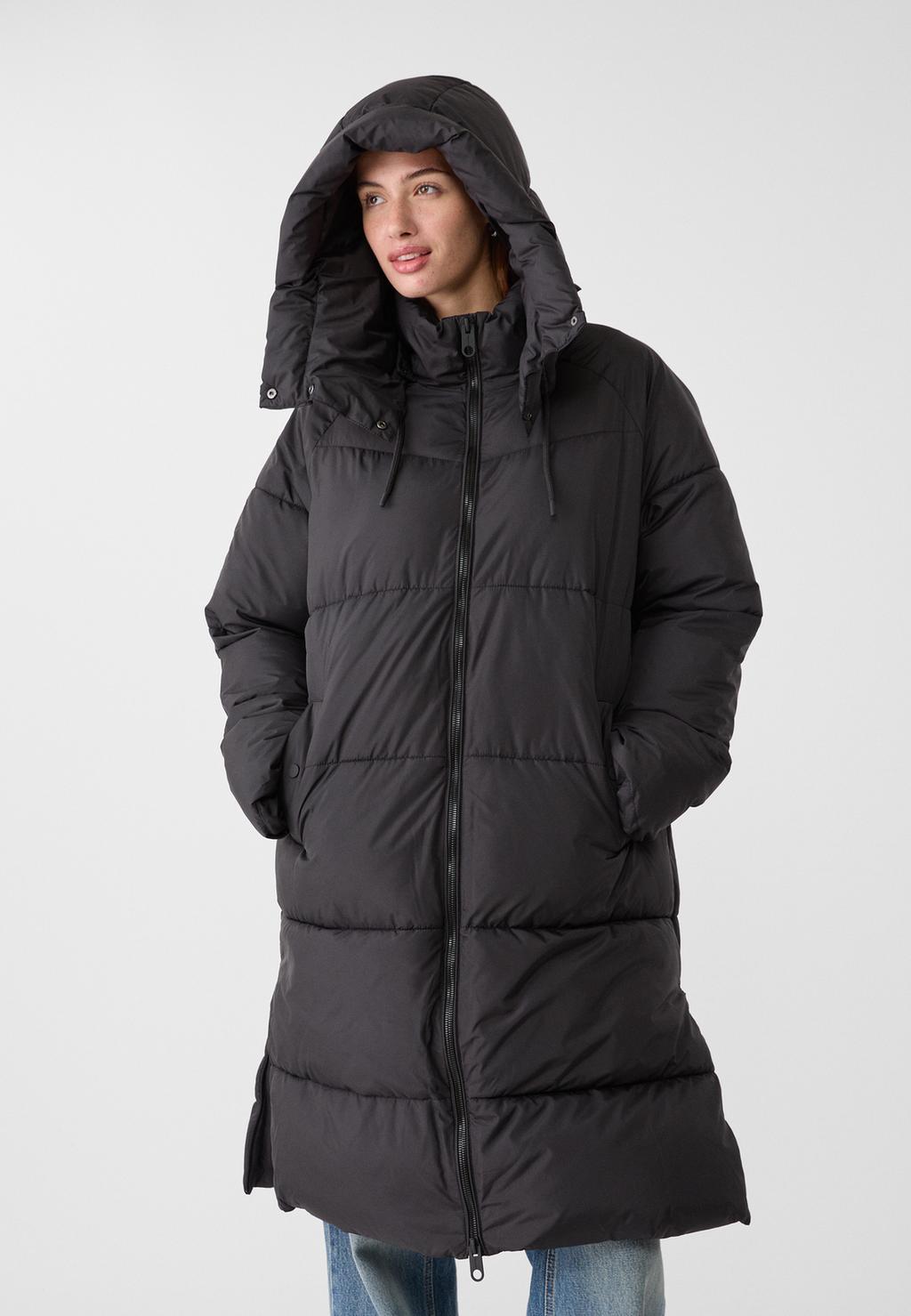 Long puffer coat with hood