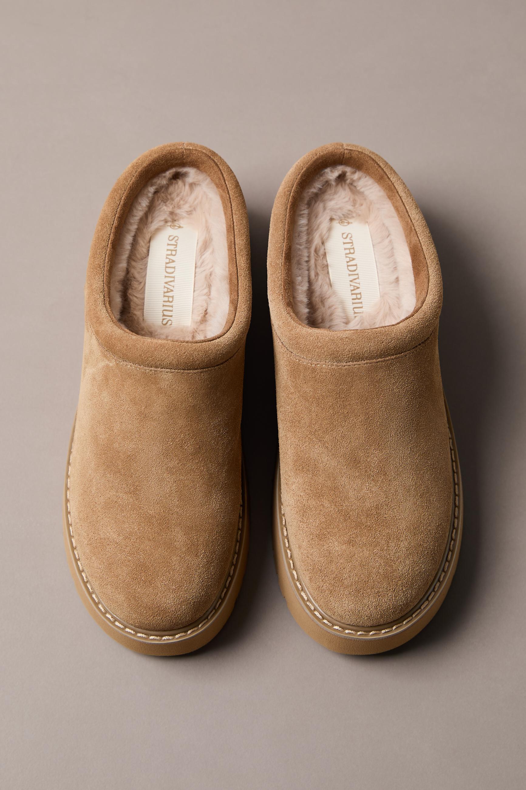 Flat leather clogs — BEIGE