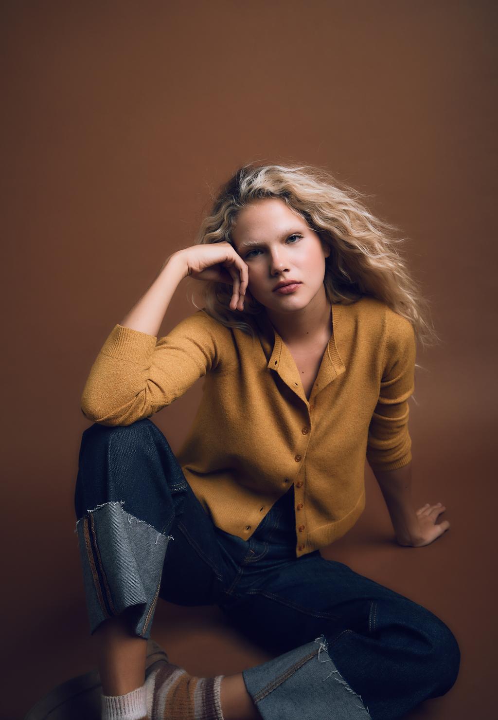 Soft-touch knit cardigan with buttons