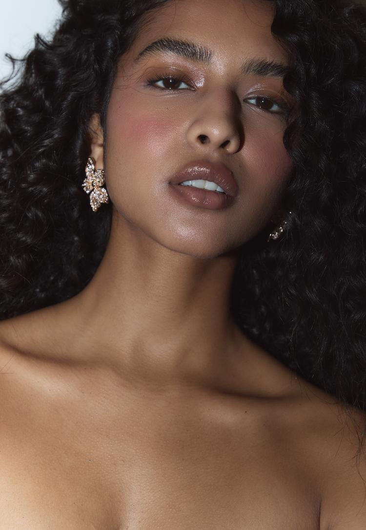 pendiente flor brillos