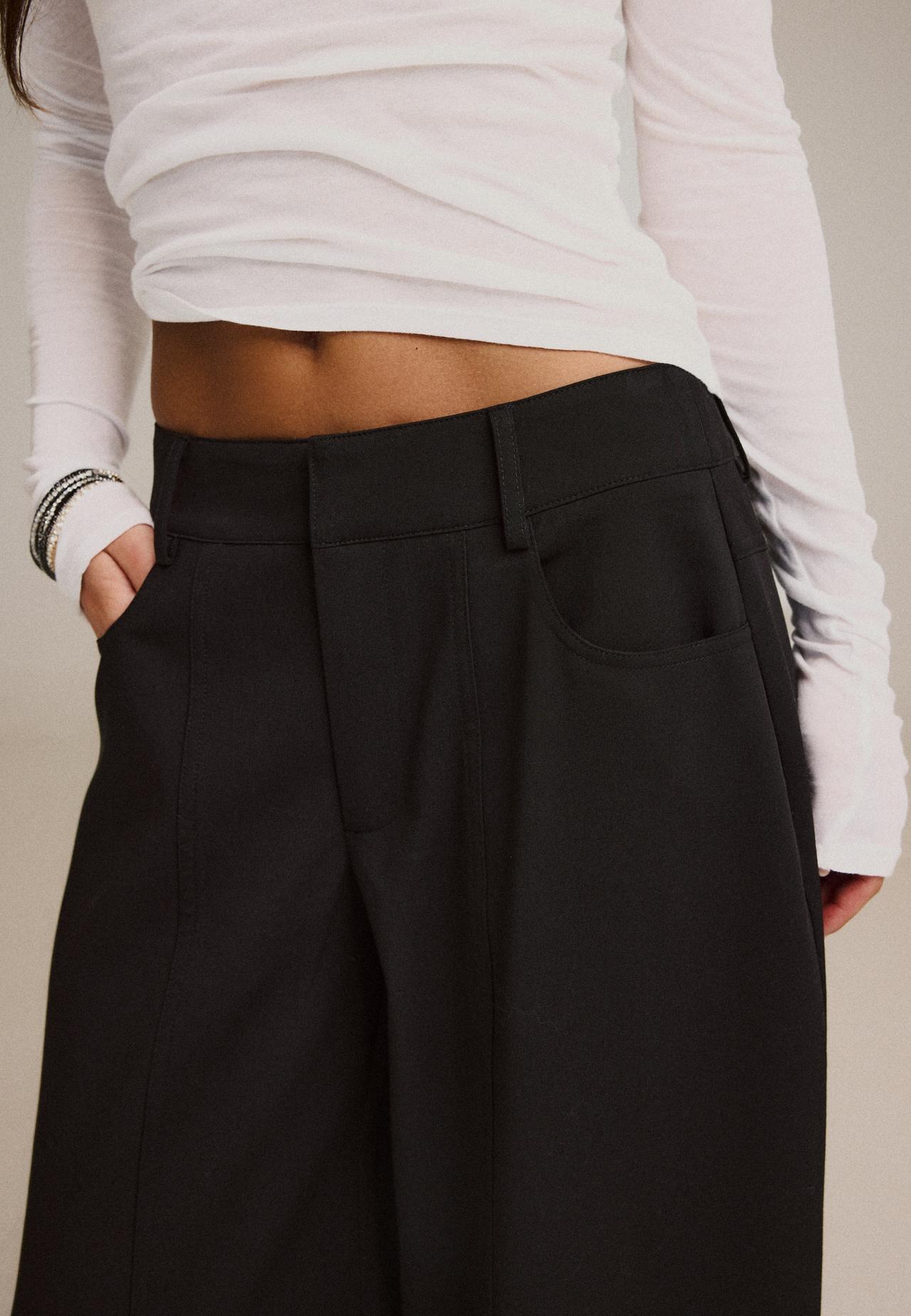 Smart barrel trousers — Black