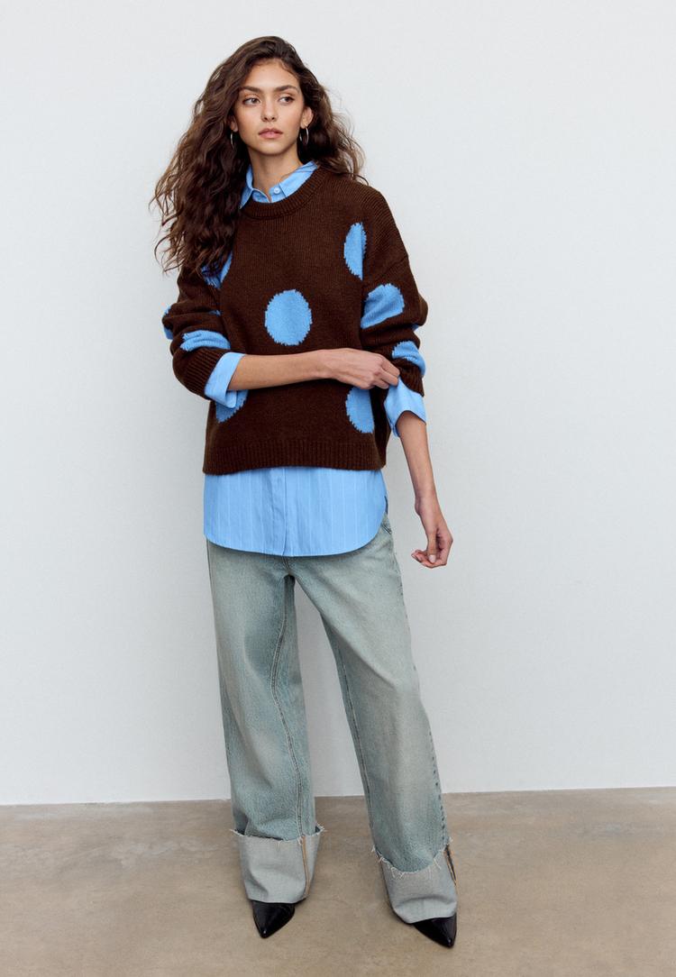 puantiye desenli triko kazak