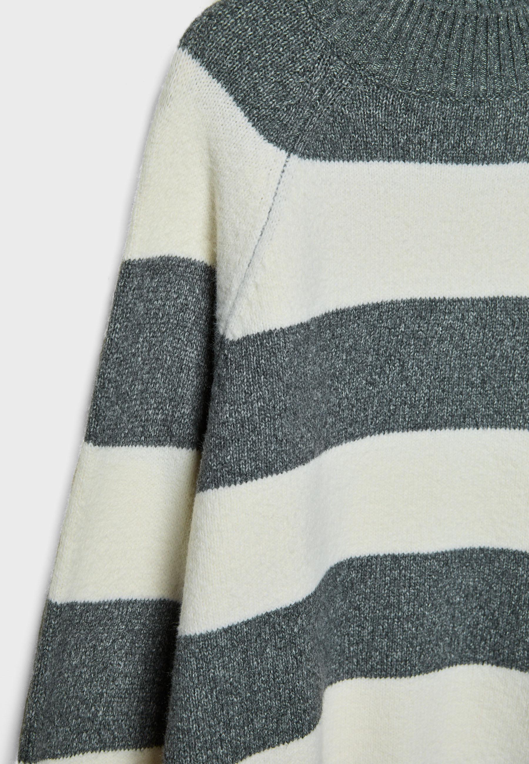Basic knit jumper — Dark grey