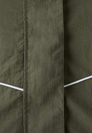Technical windbreaker — Khaki 10