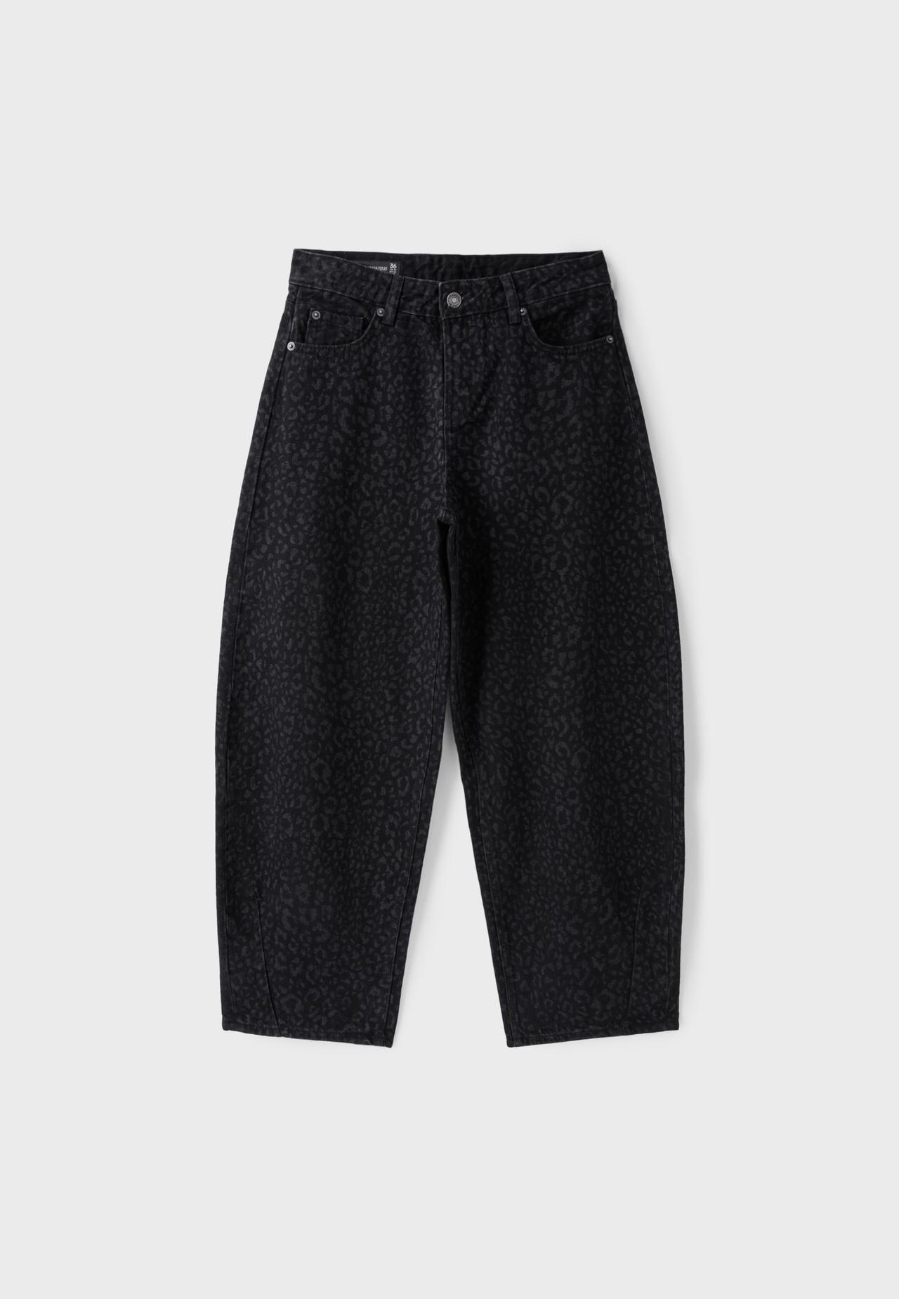 D80 barrel fit jeans — BLACK DENIM WASH