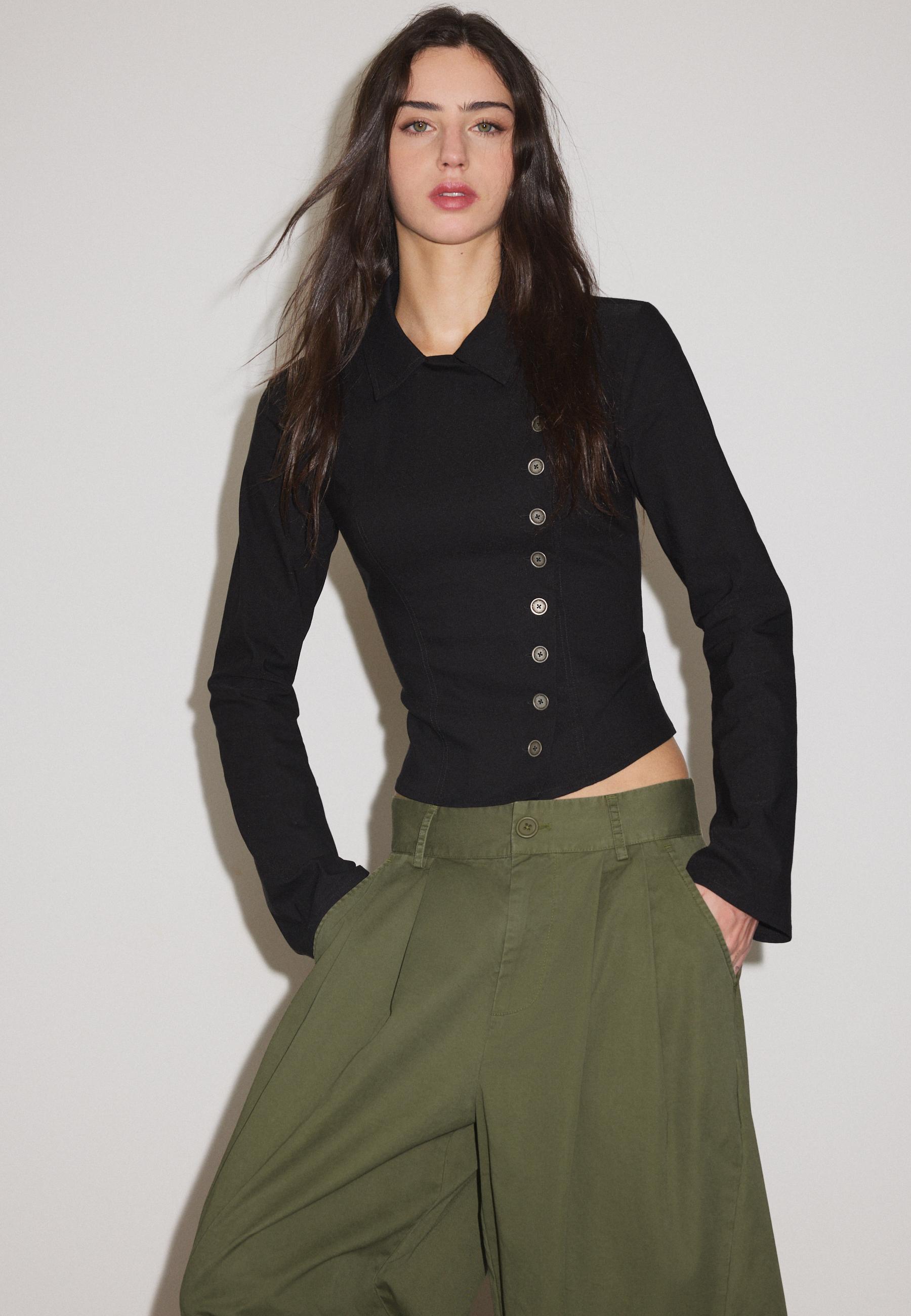 Button-up crossover shirt — Black