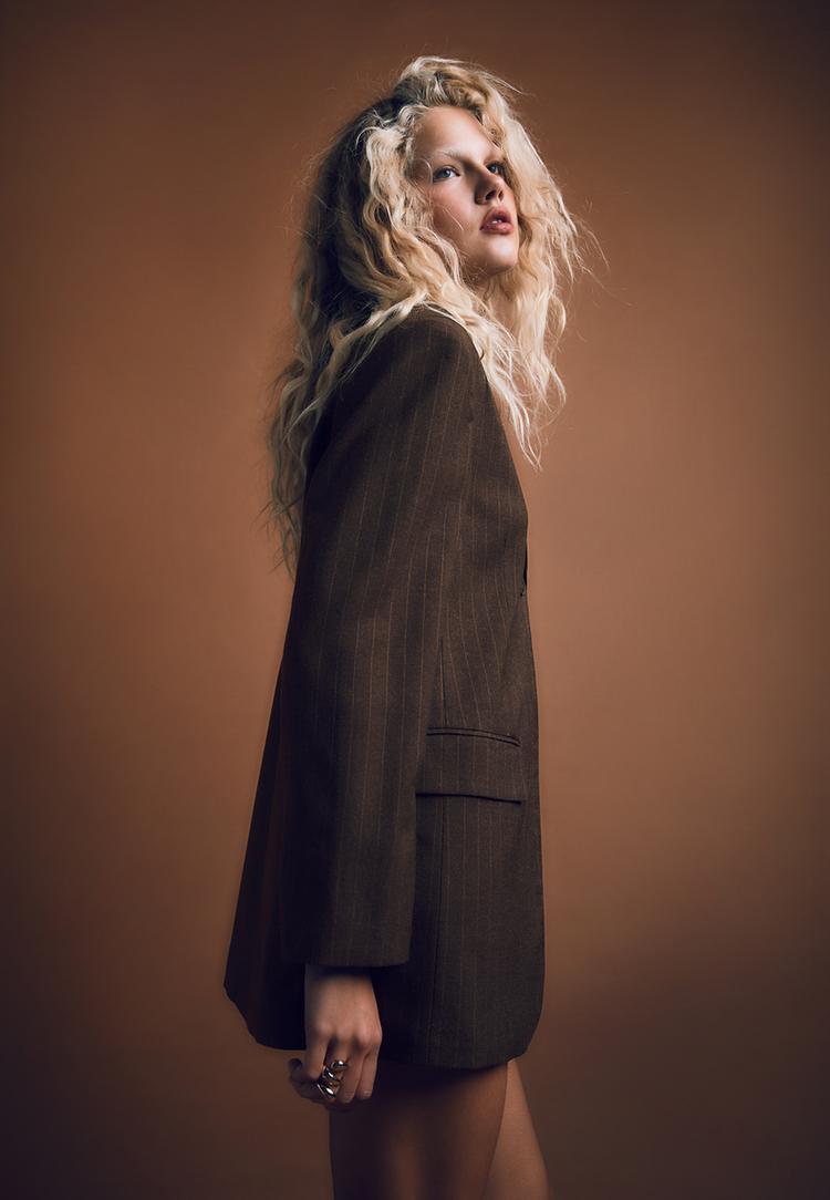 striped oversize blazer
