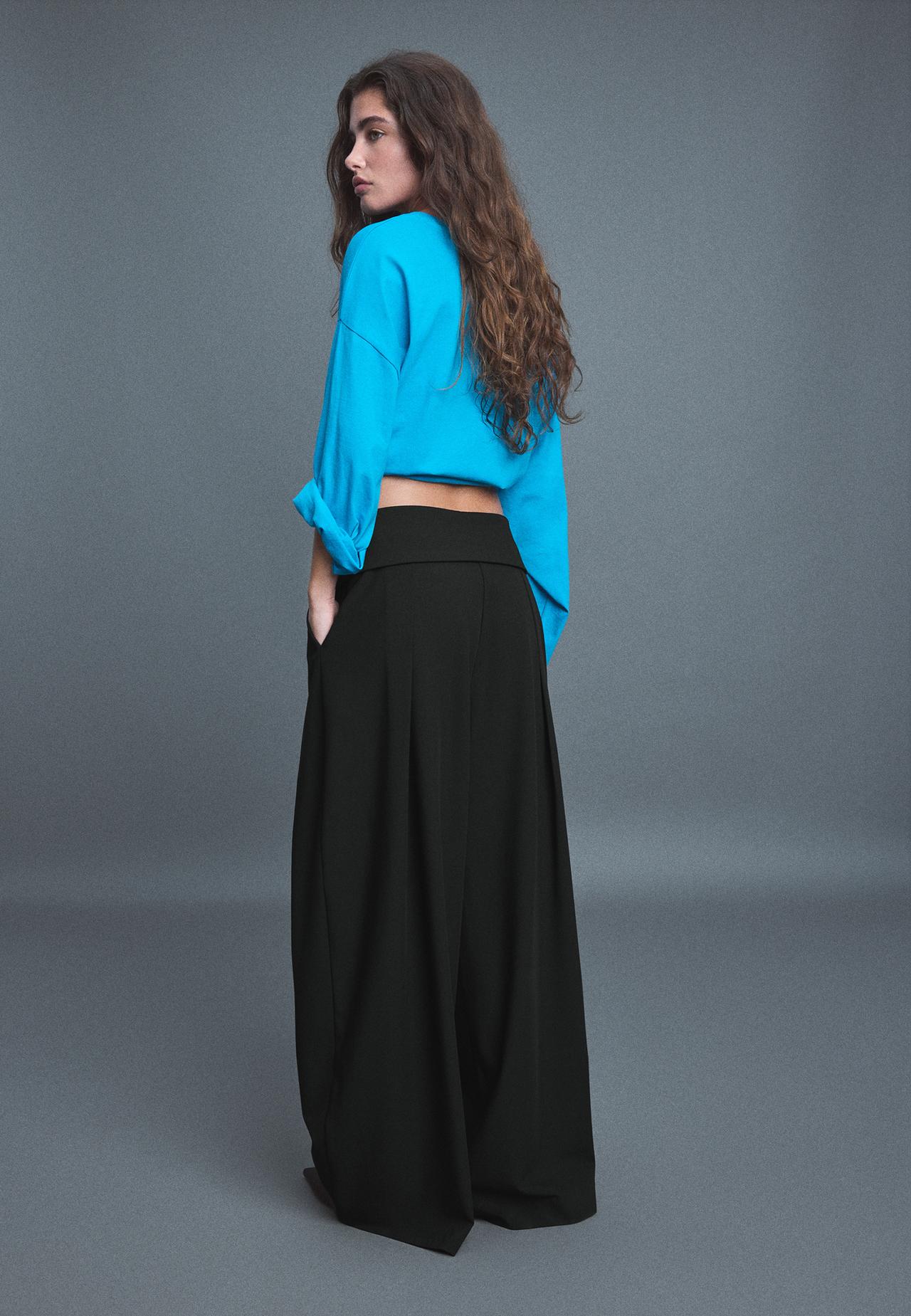 Turn-up waist smart trousers — Black