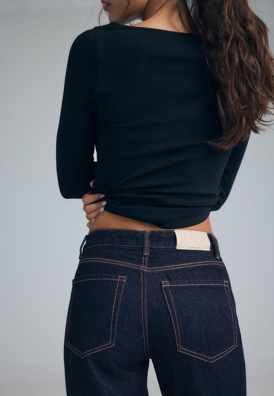 d92 jeans straight wide com rasgoes l04891746