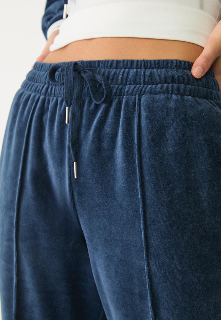 pantalon jogger terciopelo