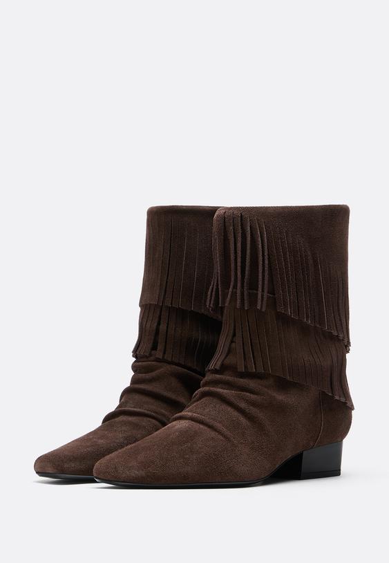 stivaletto basso in pelle con frange