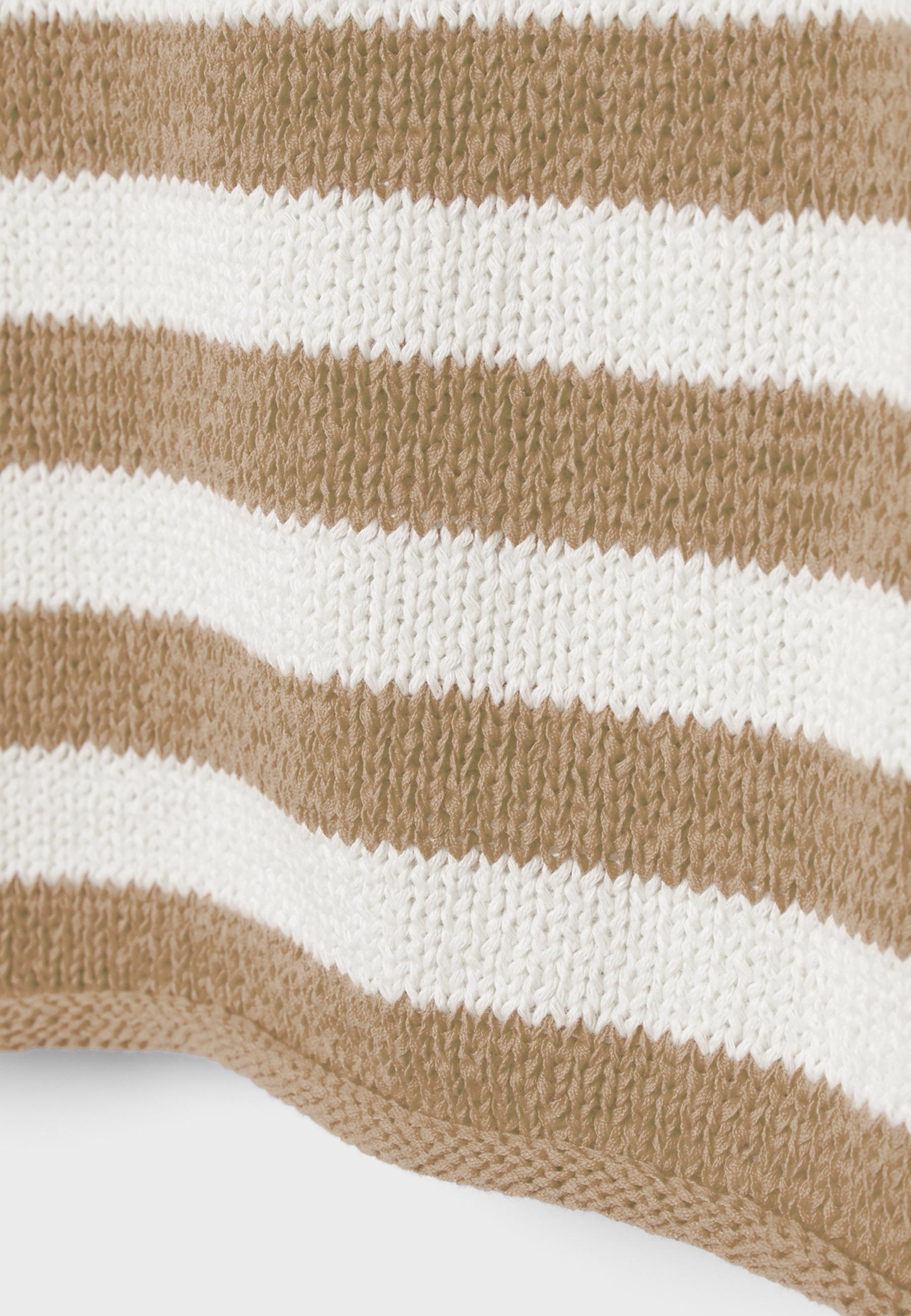 Boat neck knit sweater — Vanilla