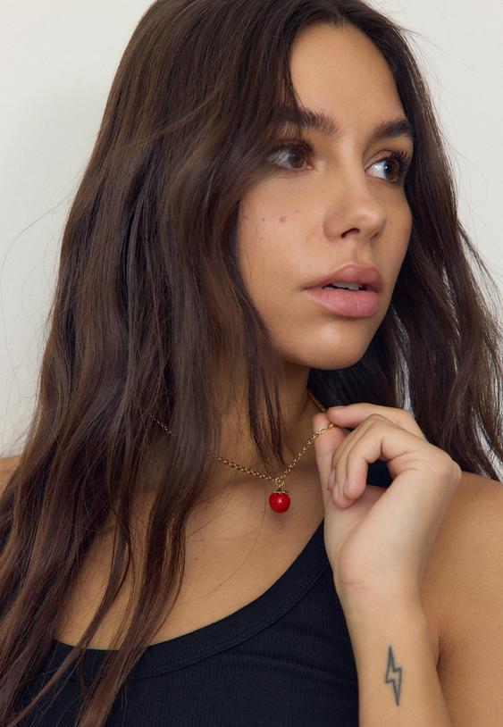 Stradivarius Set Of 2 Tomato Necklaces Red Os