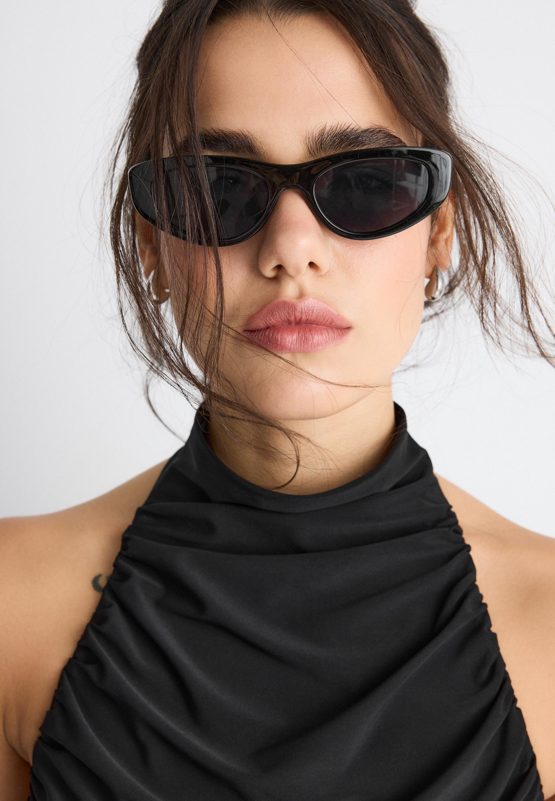 Ruched halter top — Black