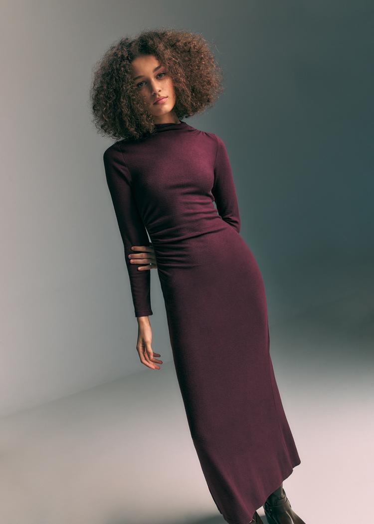 vestido midi de punto