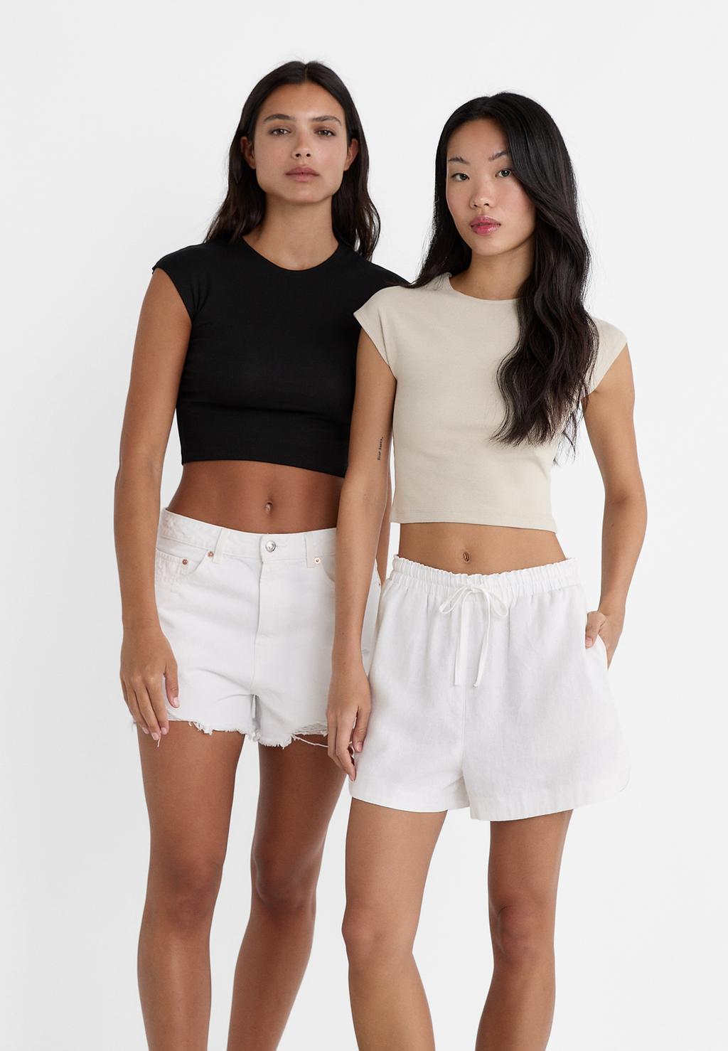 2er-Pack körpernah geschnittene Basic-T-Shirts im Cropped-Fit