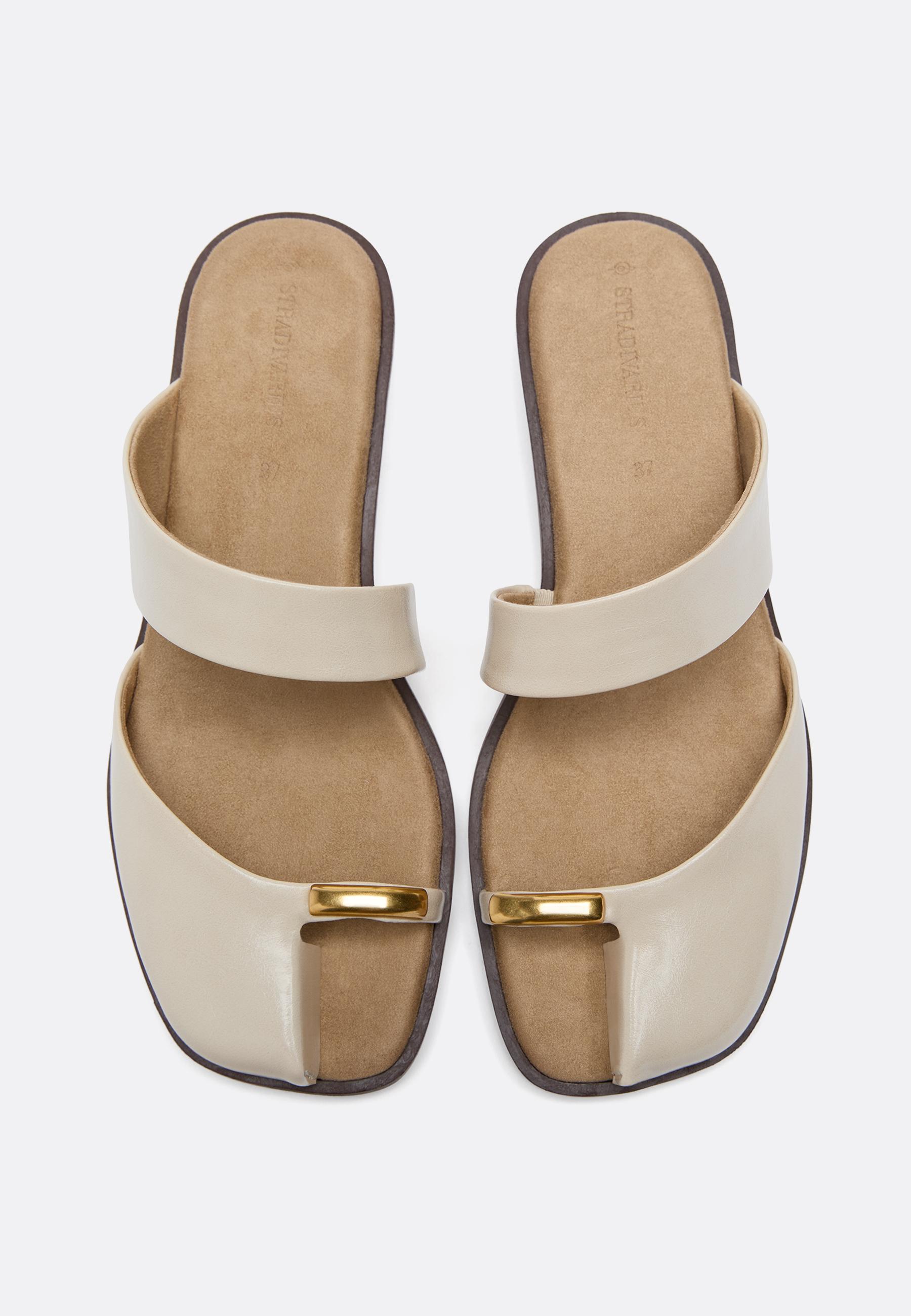 Asymmetric wedge heeled sandals — ECRU