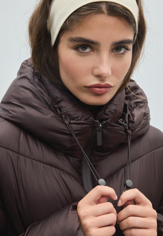 Stradivarius Basic-Steppmantel Braun M