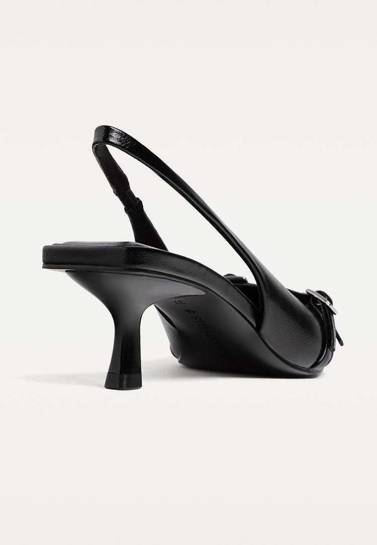 zapatos destalonados hebilla