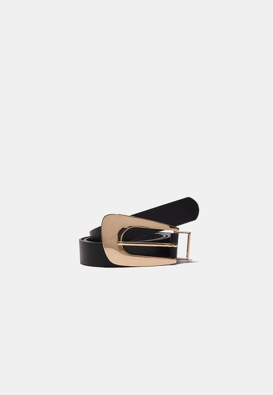 belt with elongated buckle