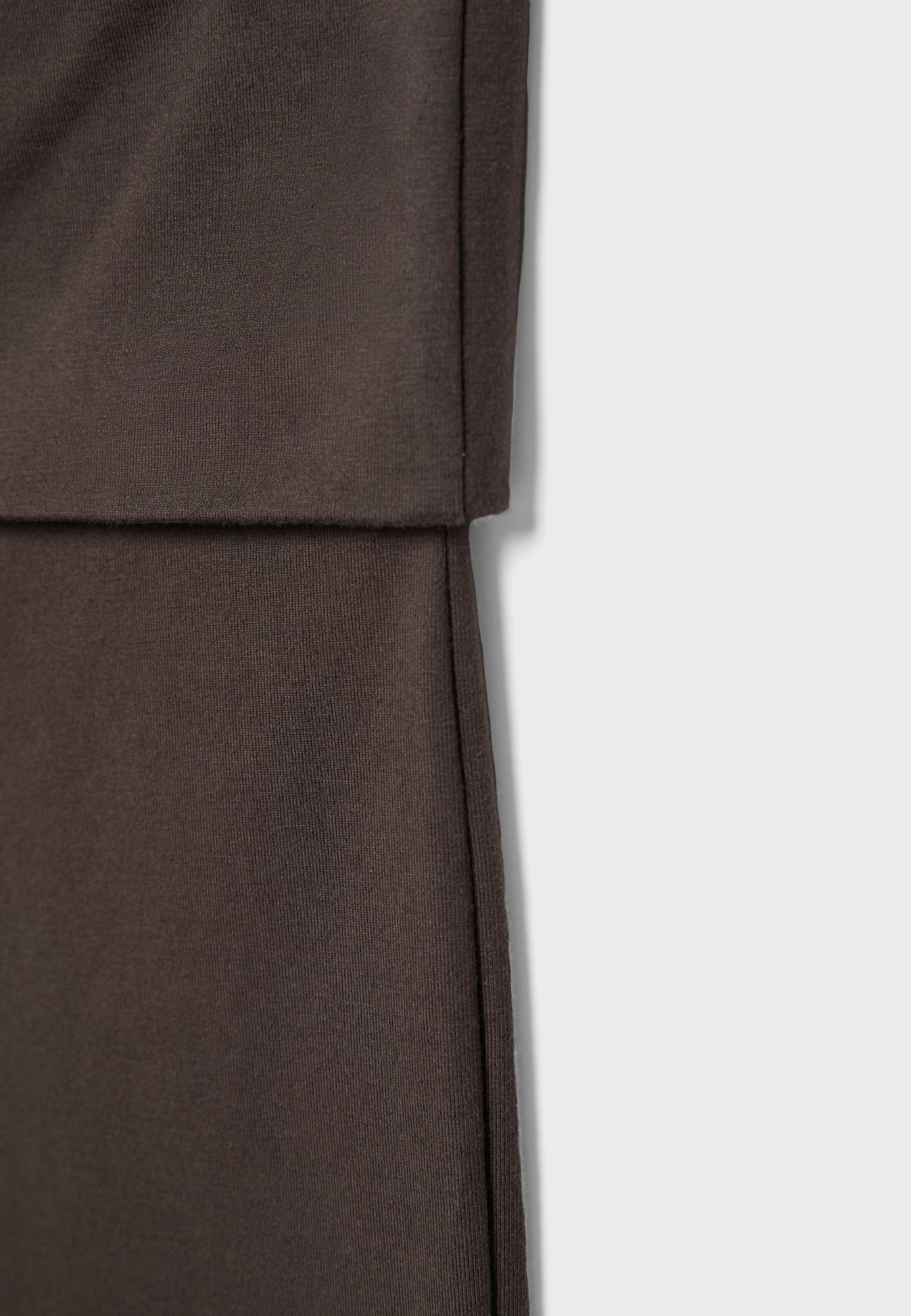 Capris — Brown