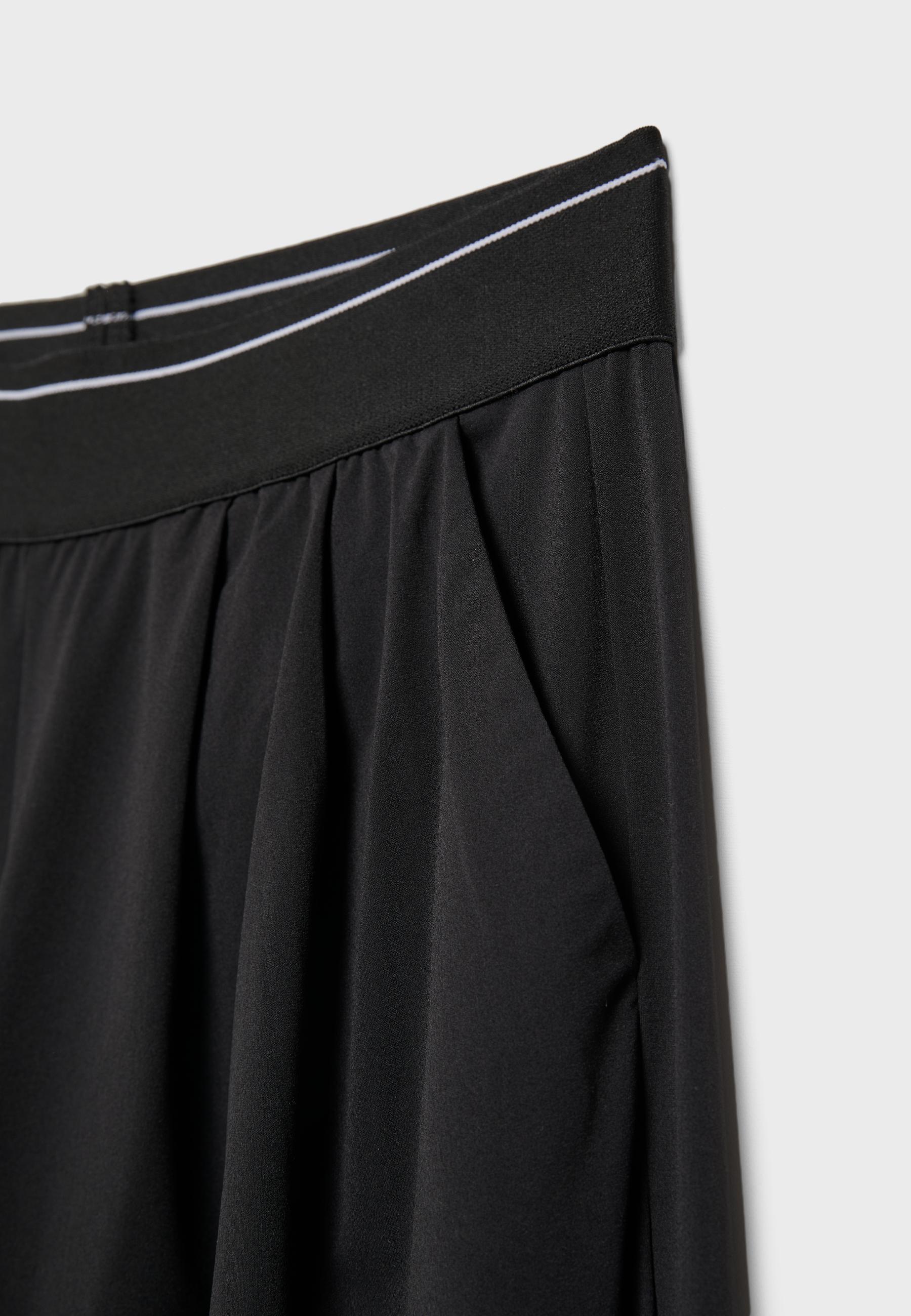 Elasticated waist palazzo joggers — Black