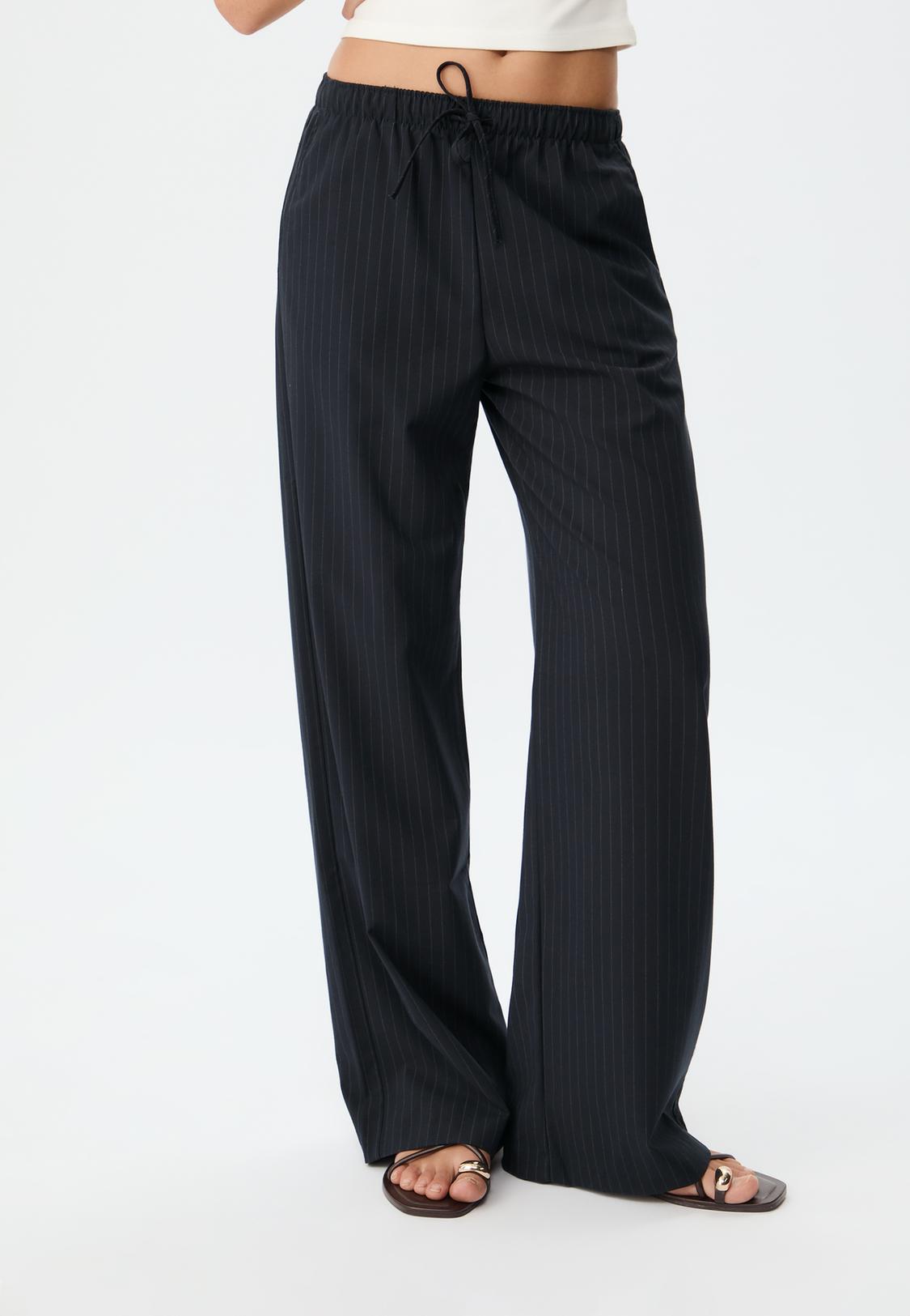 Striped Pantalon A Rayas Stradivarius Pantalon Raya Diplomatica