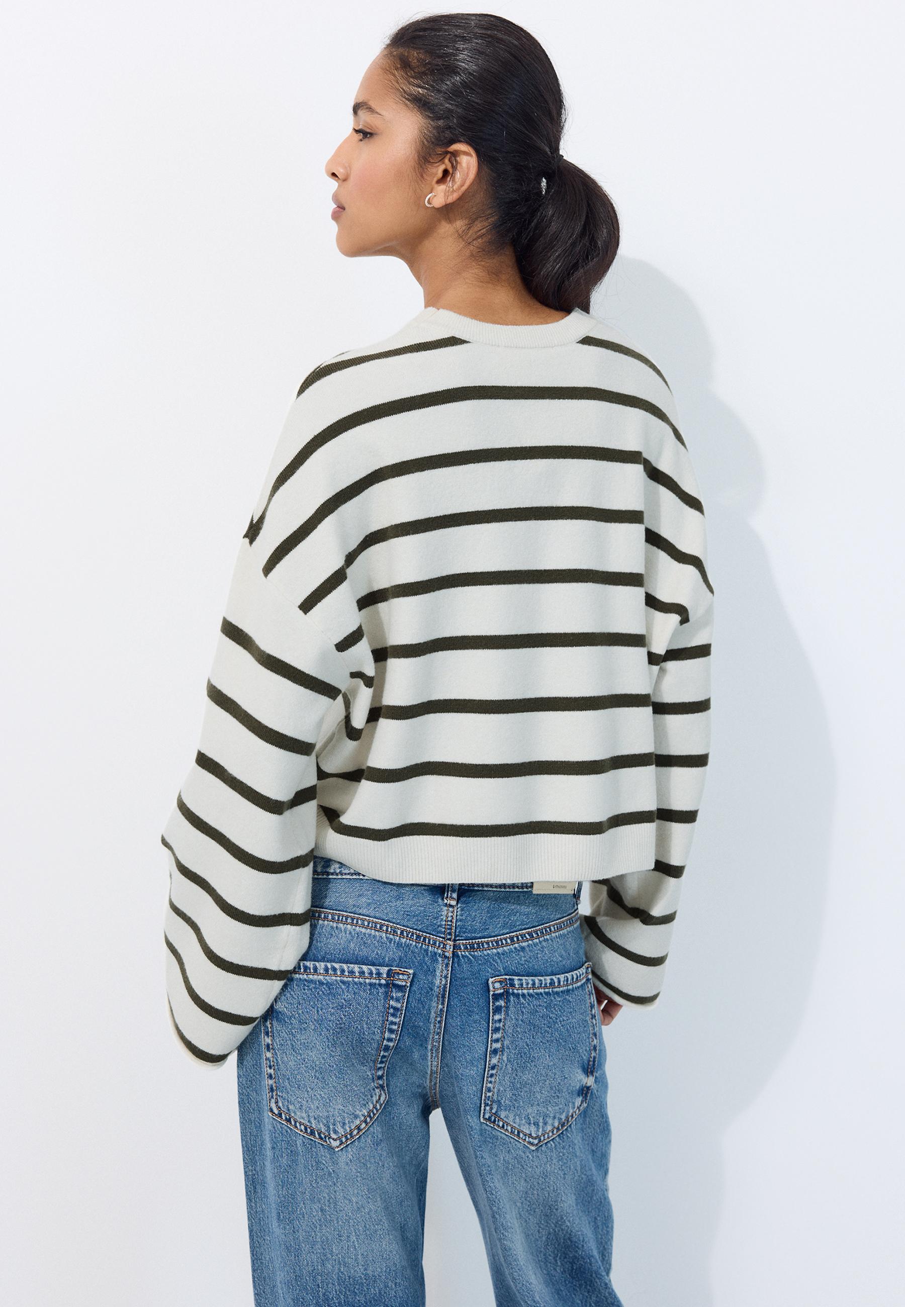 Wide sleeve cropped knit jumper — Vanilla