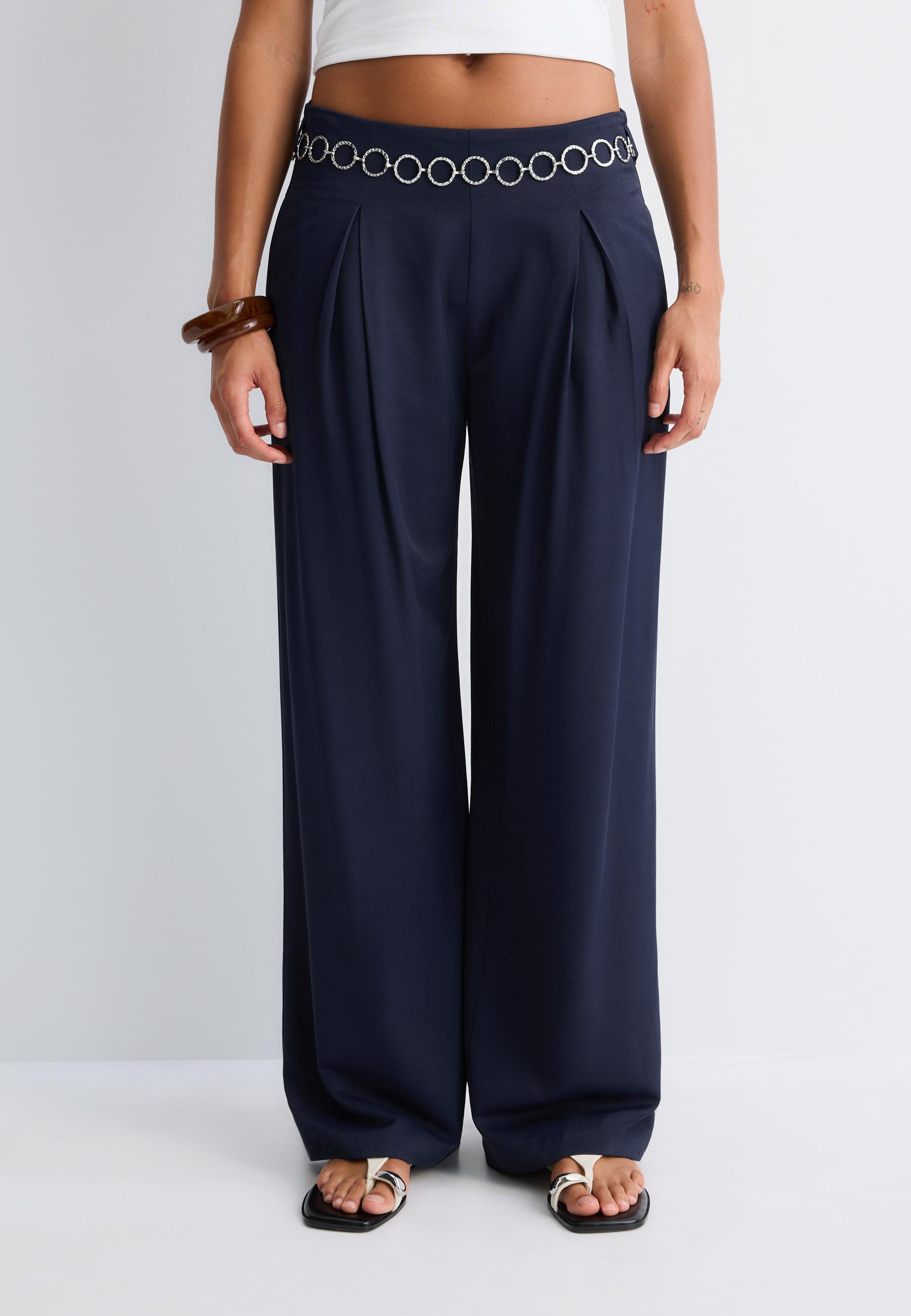 Satin darted trousers with chain belt — Navy blue