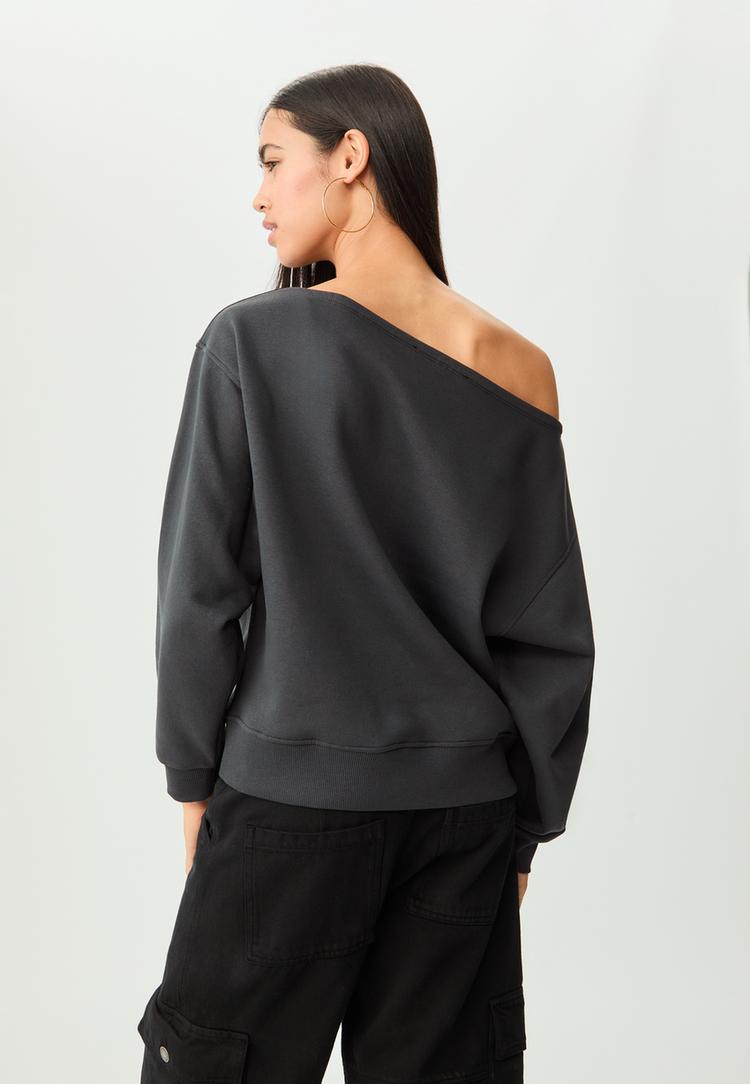 printed boat neck sweatshirt