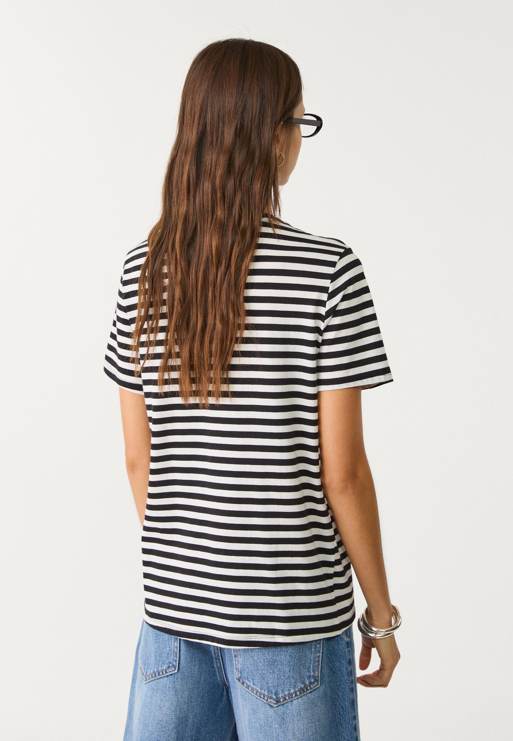 Basic regular fit striped round neck T-shirt - Women's