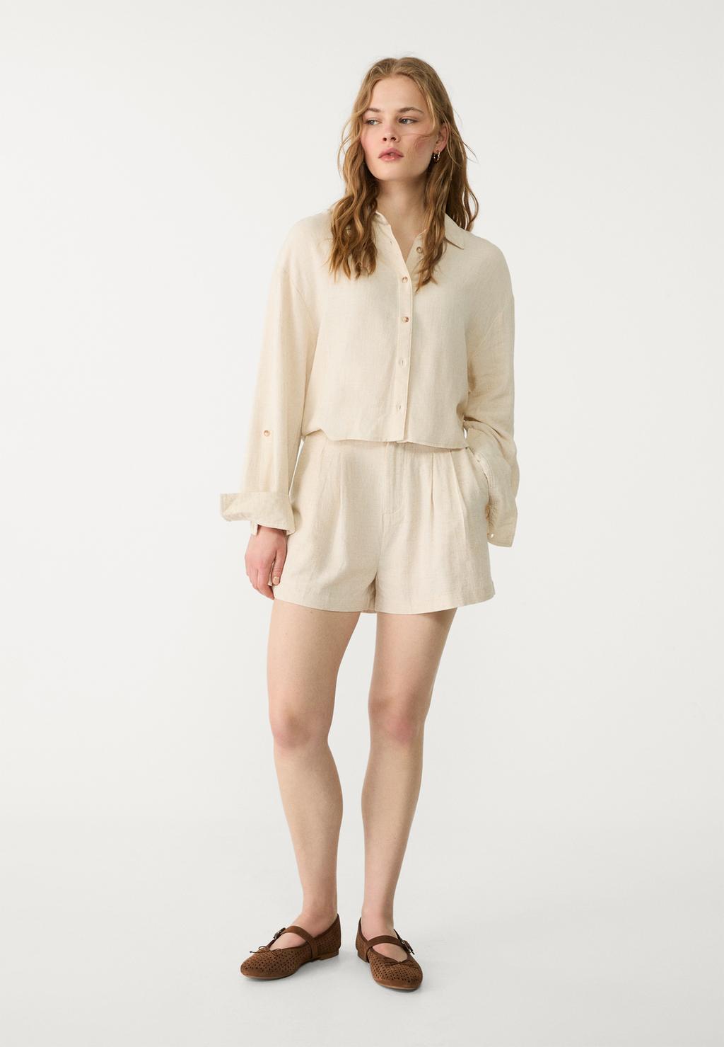 Flowing linen blend shorts