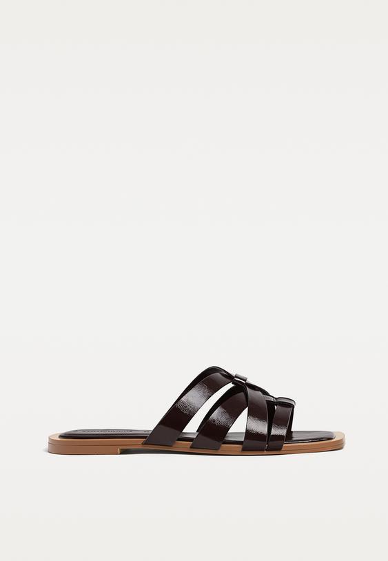 sandali bassi con fascette