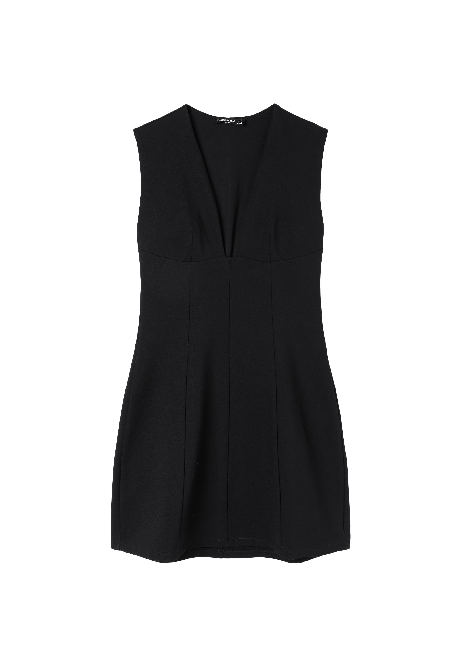 Short V-neck dress — Black